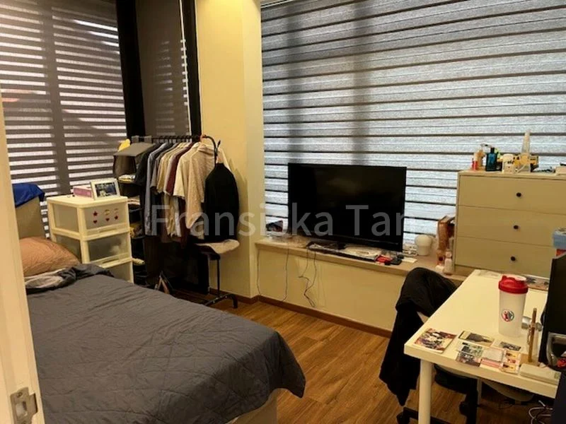 3 Bed Condo for Rent in  Tembeling Court - Image 3