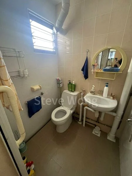 Master Room (HDB) for Rent in  558 Ang Mo Kio Avenue 10 - Image 8