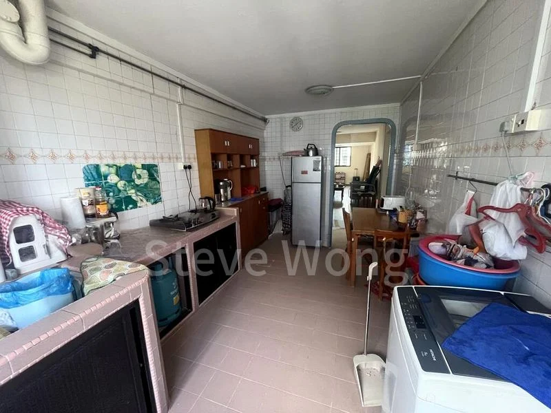 Master Room (HDB) for Rent in  558 Ang Mo Kio Avenue 10 - Image 6
