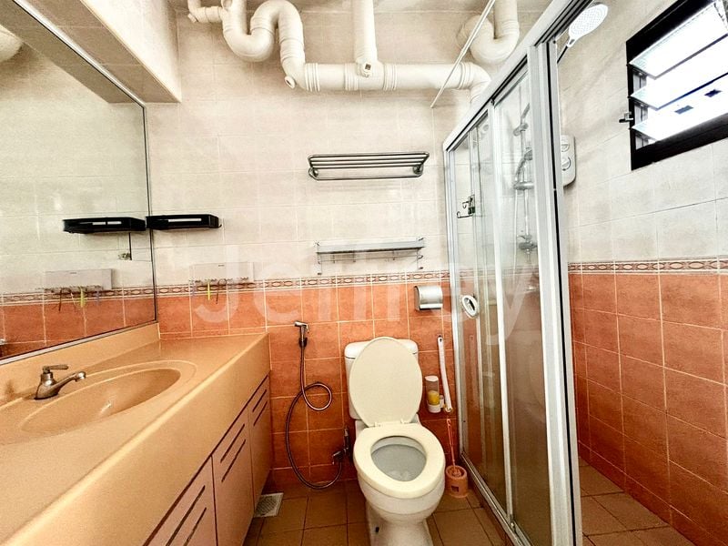 4 Room (4A) HDB for Sale in 688B Choa Chu Kang Drive - Image 5