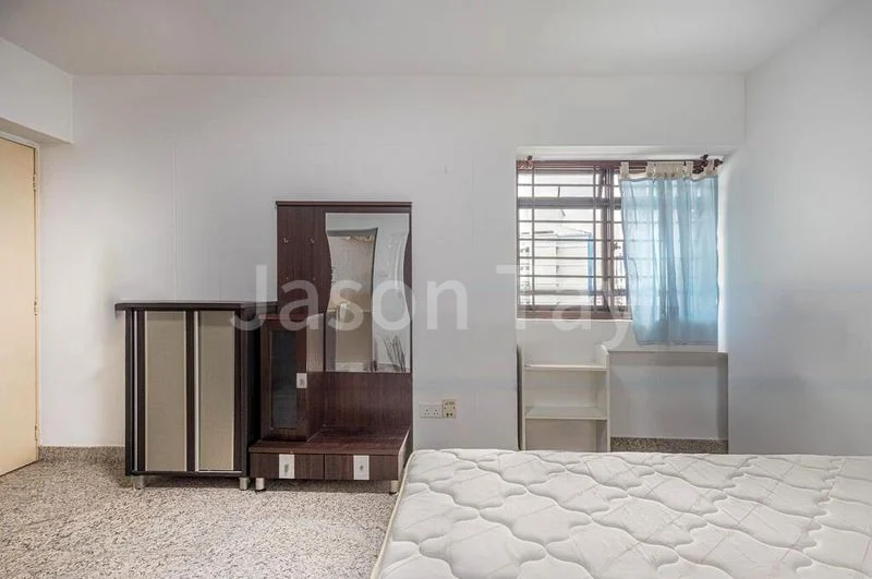 Executive HDB for Rent in  274B Jurong West Street 25 - Image 3