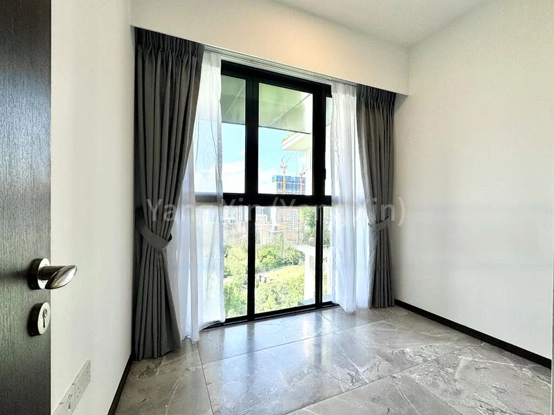2 Bed Condo for Sale in  One Pearl Bank - Image 9