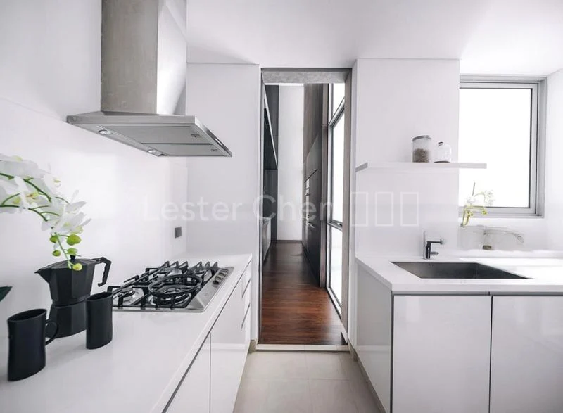 4 Bed Apartment (Condo) for Rent in  The Oliv - Image 6