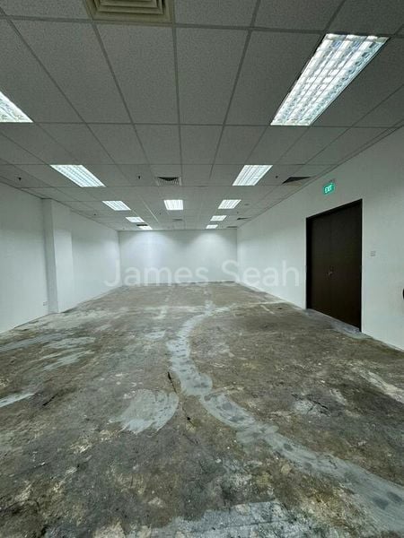 Light Industrial (B1) for Rent: KA Place - Image 1
