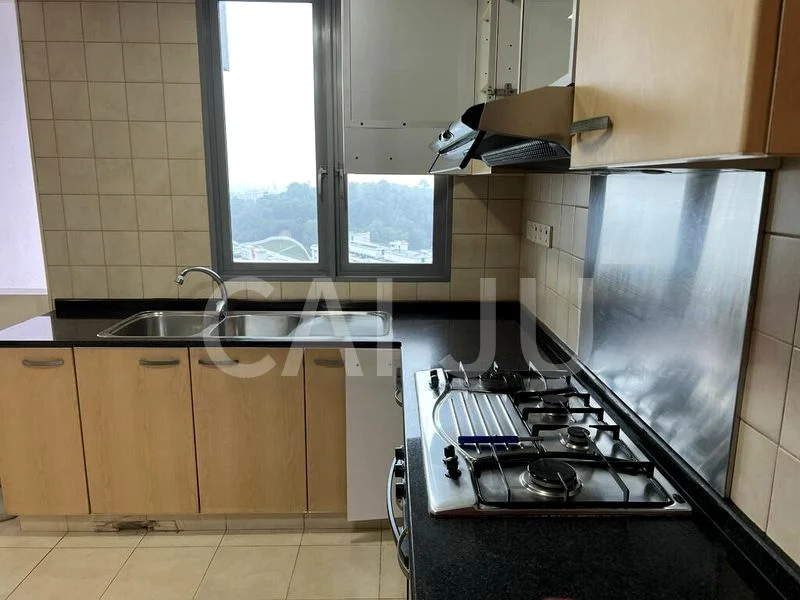 2 Bed Condo for Rent in The Madeira - Image 8