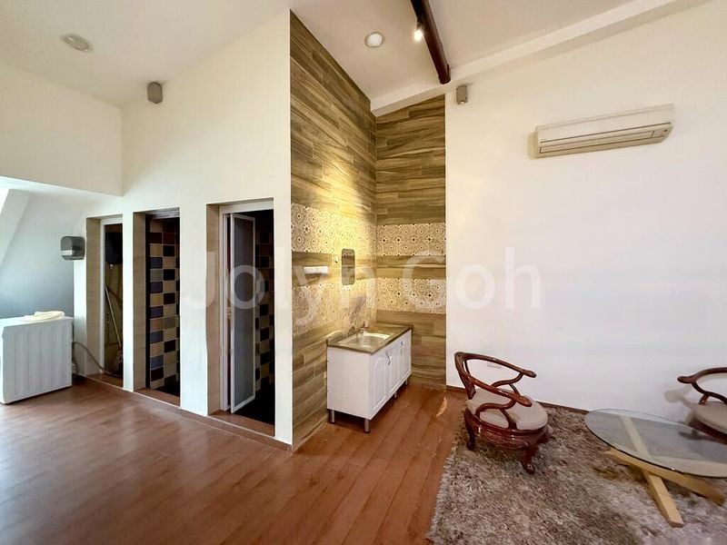 8 Bed Terraced House (Landed) for Rent in Sturdee Road - Image 3