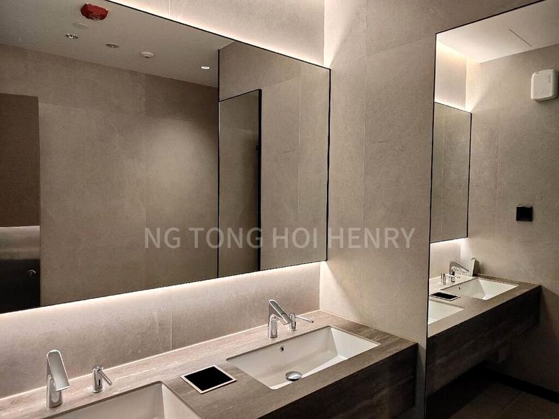 Office for Rent: The Heeren - Image 3