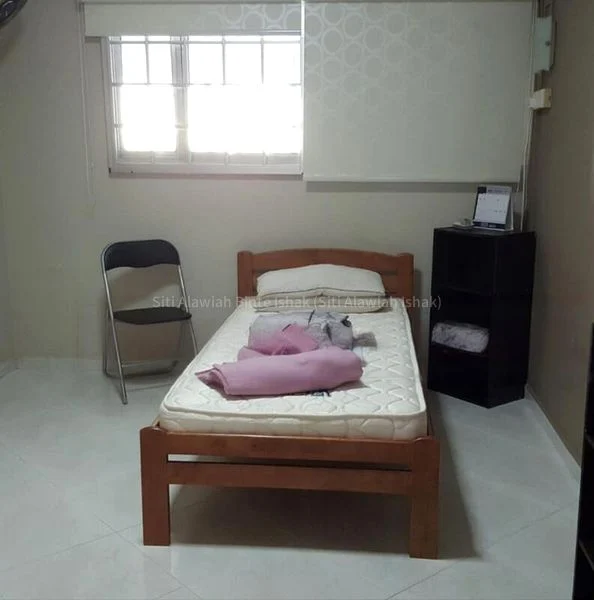 Common Room (HDB) for Rent in  59 Chai Chee Road - Image 1