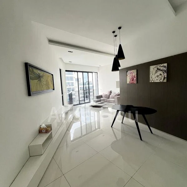 3 Bed Condo for Rent in  D'leedon - Image 1