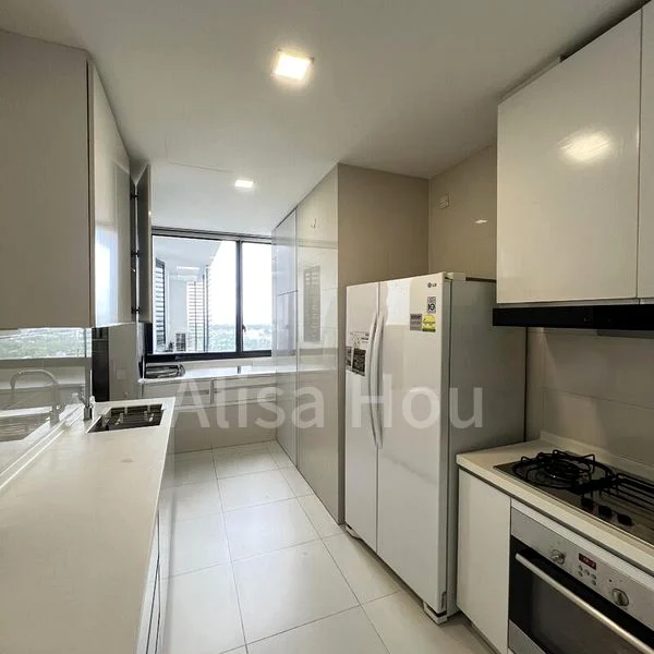 3 Bed Condo for Rent in  D'leedon - Image 10