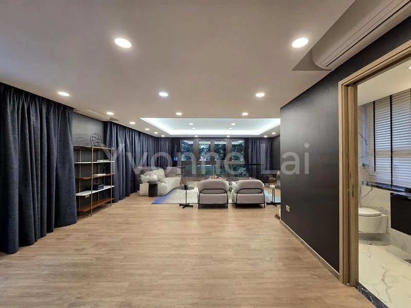 7 Bed Bungalow (Landed) for Sale in  Serangoon Avenue 1 - Image 2
