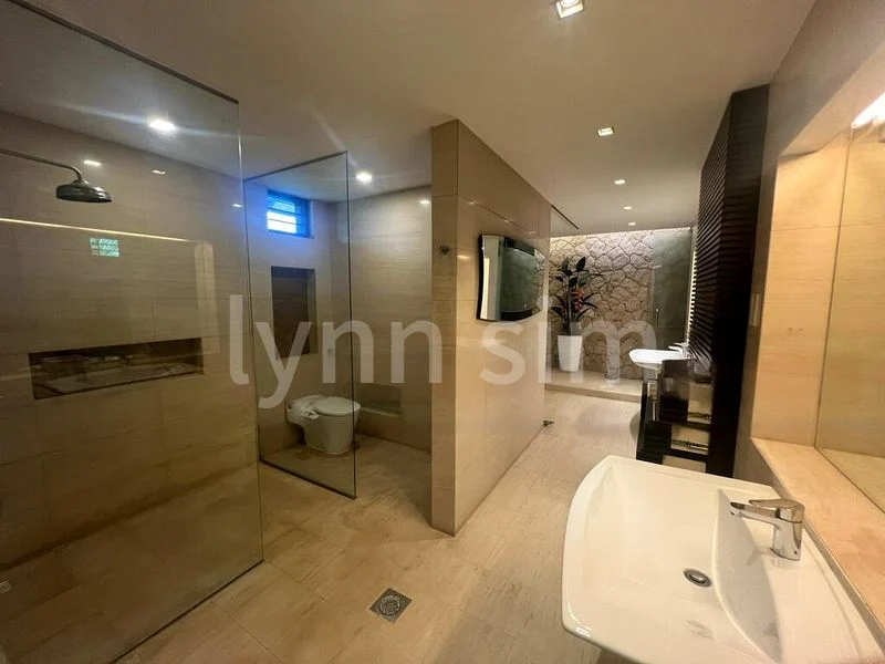 9 Bed Bungalow (Landed) for Rent in  Brizay Park - Image 5