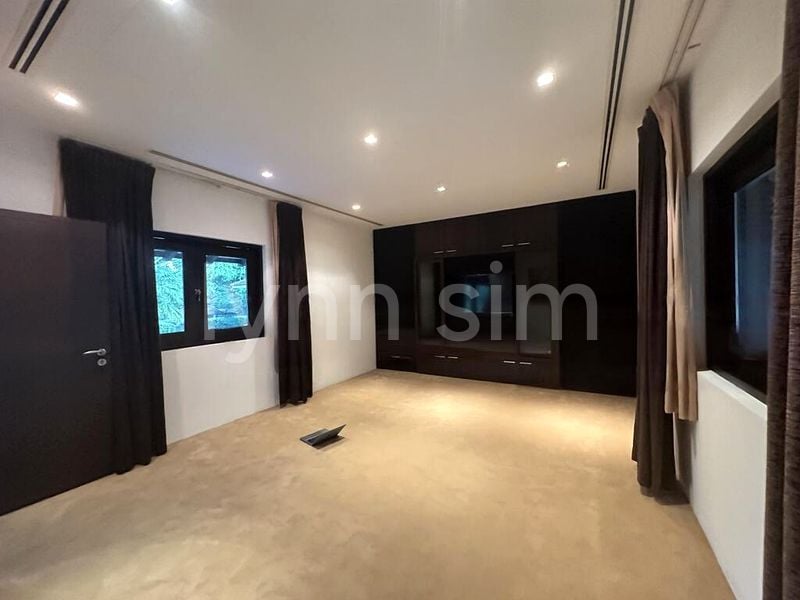 9 Bed Bungalow (Landed) for Rent in  Brizay Park - Image 7