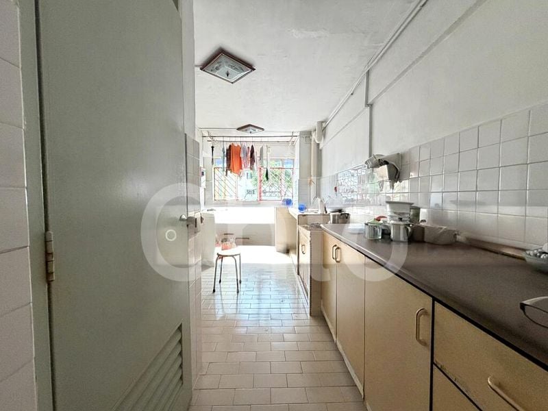 3 Room (3STD) HDB for Sale in  206 Serangoon Central - Image 4
