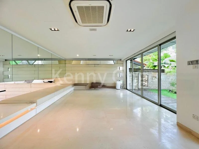 4 Bed Semi-Detached House (Landed) for Rent in  Sime Road - Image 2