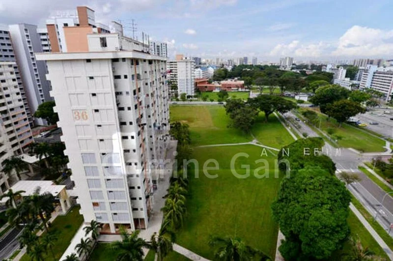 4 Room (4A) HDB for Rent in  351 Woodlands Avenue 1 - Image 2