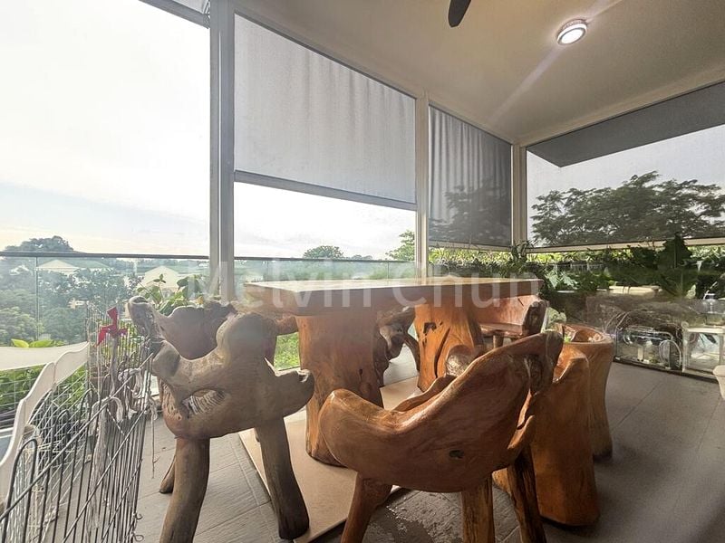 4 Bed Condo for Rent in  One Robin - Image 9