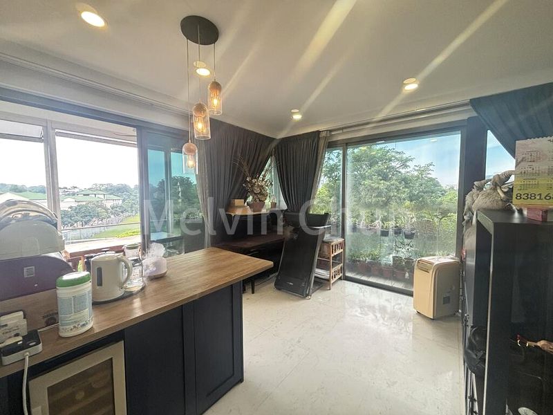 4 Bed Condo for Rent in  One Robin - Image 11