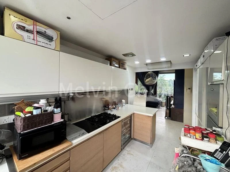 4 Bed Condo for Rent in  One Robin - Image 14