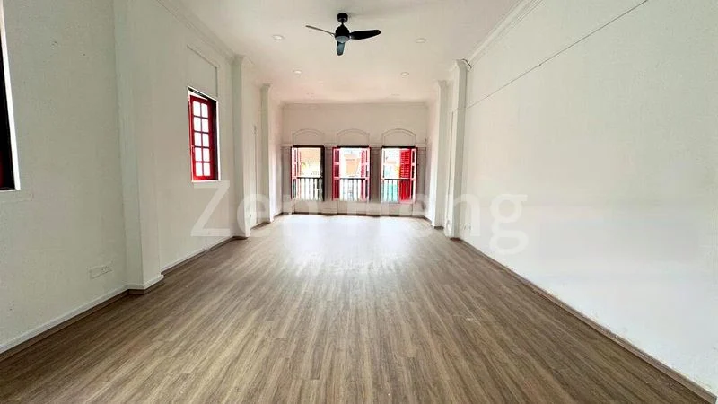 Shop / Shophouse for Rent: pagoda street - Image 1