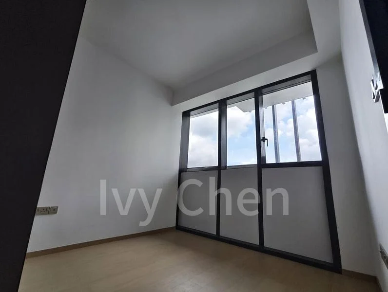 1 Bed Condo for Rent in Newport Residences / Newport Tower - Image 6