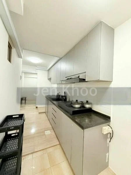 Room (Condo) for Rent in  Palm Mansions - Image 5