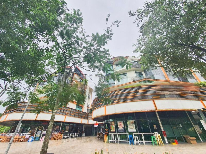 2 Bed Apartment (Condo) for Sale in  Floraview / Flora Vista - Image 2