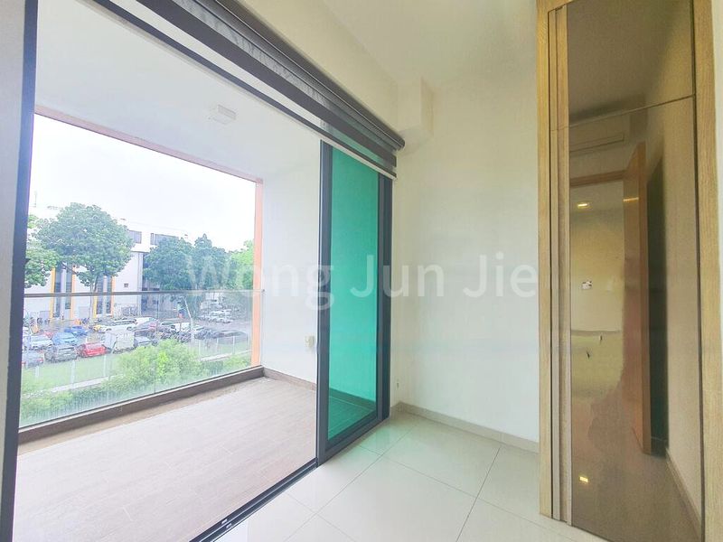 2 Bed Apartment (Condo) for Sale in  Floraview / Flora Vista - Image 8