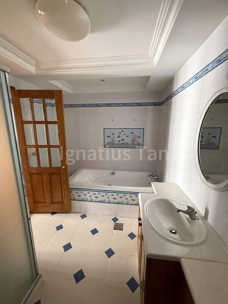 3 Bed Condo for Rent in  Pinewood Gardens - Image 8