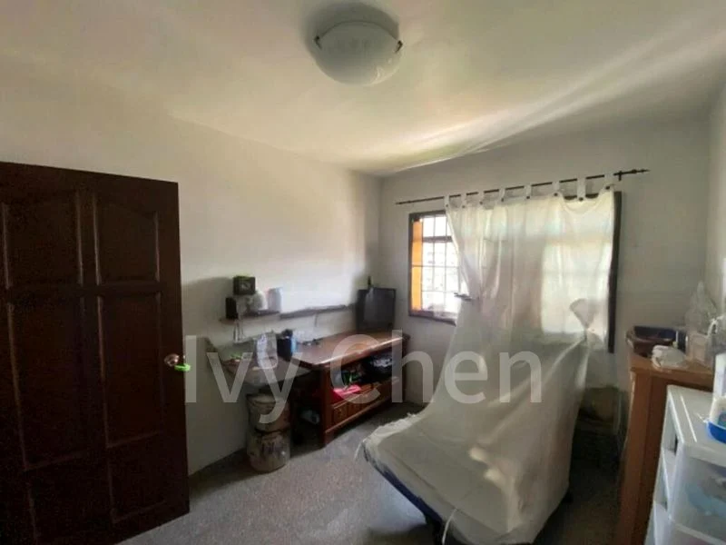 4 Room (4A) HDB for Sale in 673C Jurong West Street 65 - Image 3