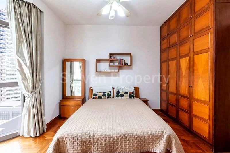 4 Bed Condo for Sale in  The Bayshore - Image 8