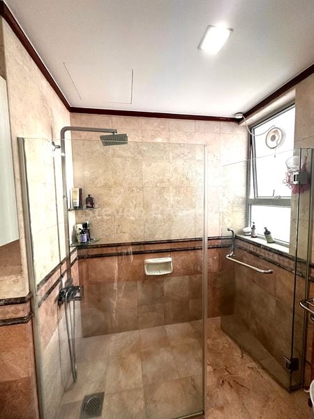 4 Bed Condo for Sale in  The Bayshore - Image 16