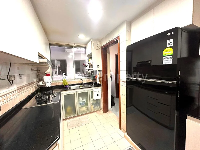 4 Bed Condo for Sale in  The Bayshore - Image 14