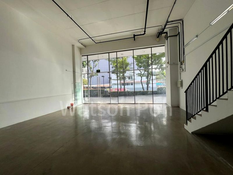 Light Industrial (B1) for Rent: 2,500 sq ft Unit, Warehouse & Shop Space, on Enterprise Street. - Image 12