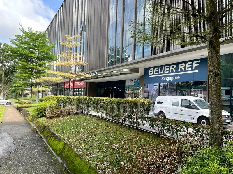 Light Industrial (B1) for Rent: 2,500 sq ft Unit, Warehouse & Shop Space, on Enterprise Street. - Image 5