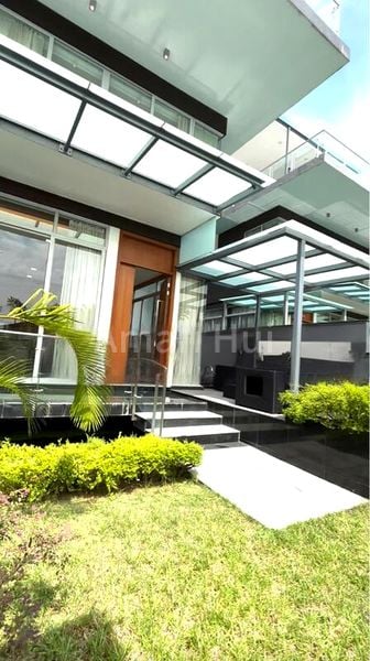 6 Bed Bungalow (Landed) for Rent in Toh Estate - Image 12