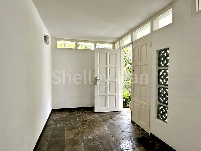 5 Bed Bungalow (Landed) for Rent in  Bin Tong Park - Image 4