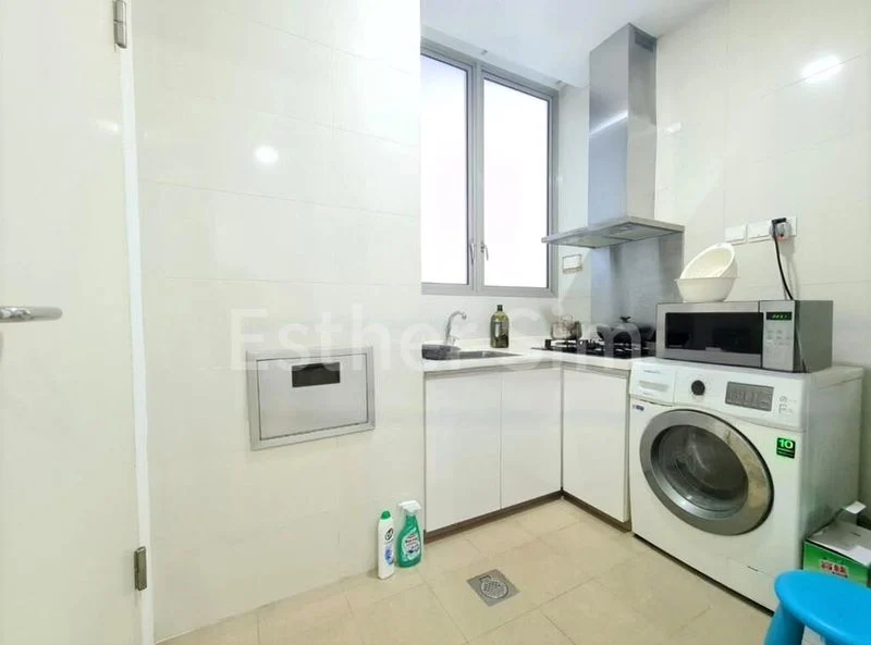 3 Bed Condo for Sale in  Ventuno Balmoral - Image 9