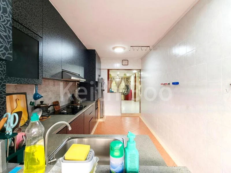 4 Room (4NG) HDB for Sale in  220 Bukit Batok East Avenue 3 - Image 9