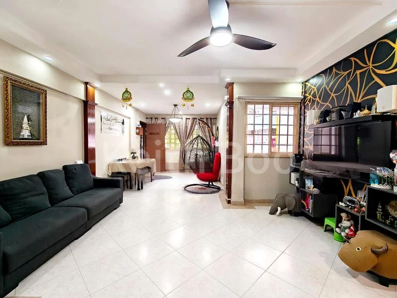 4 Room (4NG) HDB for Sale in  220 Bukit Batok East Avenue 3 - Image 5