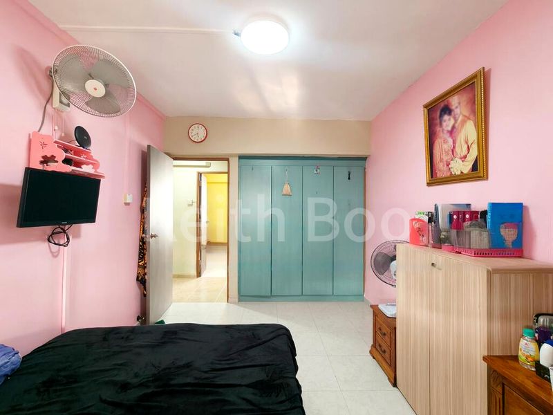 4 Room (4NG) HDB for Sale in  220 Bukit Batok East Avenue 3 - Image 17