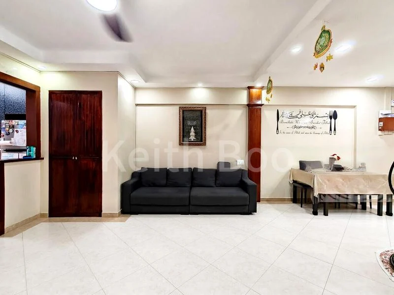 4 Room (4NG) HDB for Sale in  220 Bukit Batok East Avenue 3 - Image 6