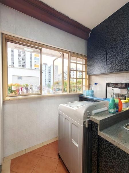4 Room (4NG) HDB for Sale in  220 Bukit Batok East Avenue 3 - Image 10