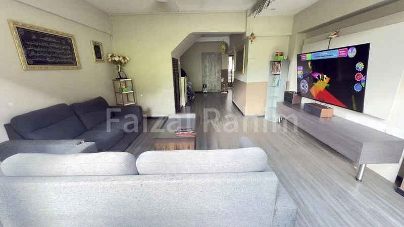 Maisonette HDB for Sale in  535 Bukit Batok Street 52 - Image 2
