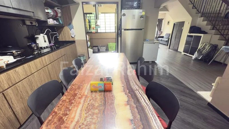 Maisonette HDB for Sale in  535 Bukit Batok Street 52 - Image 4