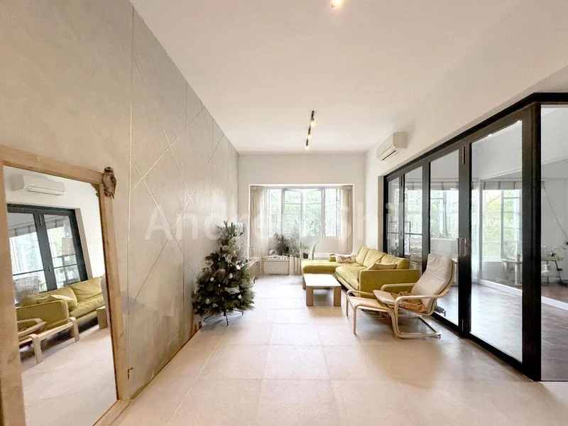 2 Bed Condo for Sale in  Cavendish Park - Image 1