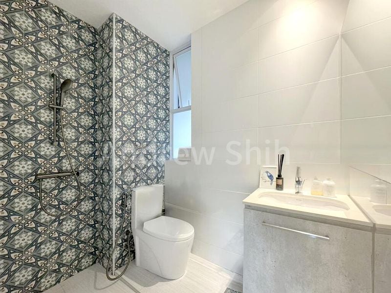 2 Bed Condo for Sale in  Cavendish Park - Image 9