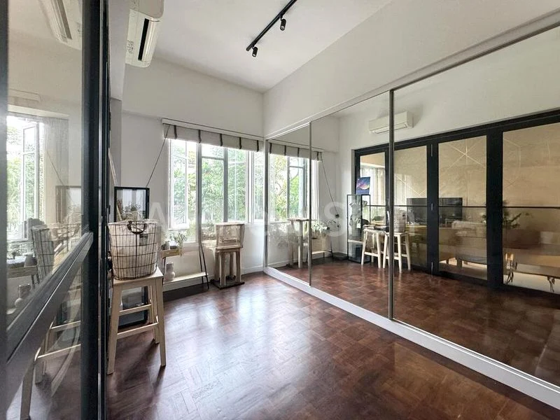 2 Bed Condo for Sale in  Cavendish Park - Image 8