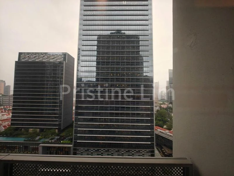 Office for Sale: International Plaza - Image 1