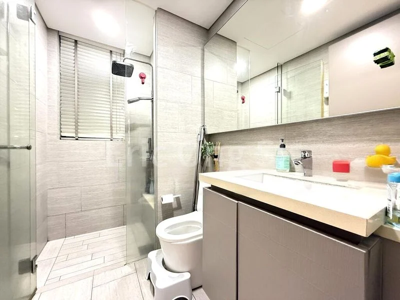 3 Bed Executive Condo for Sale in  The Criterion - Image 8